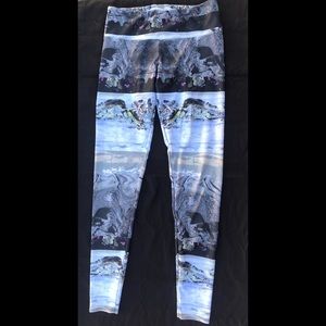 Onzie Yoga Pants/Leggings Size XS